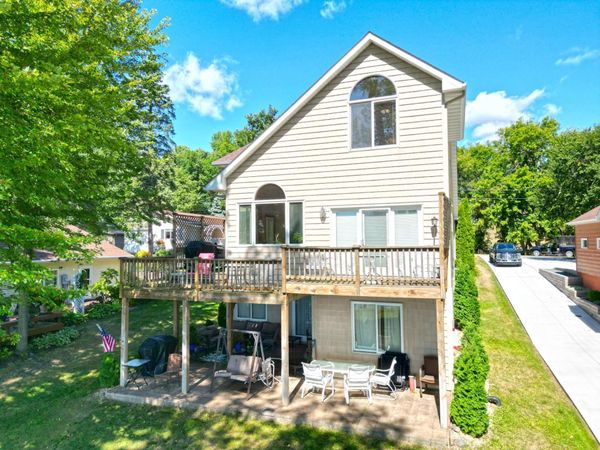 493 Beachwood Road , South Haven, MN 55382