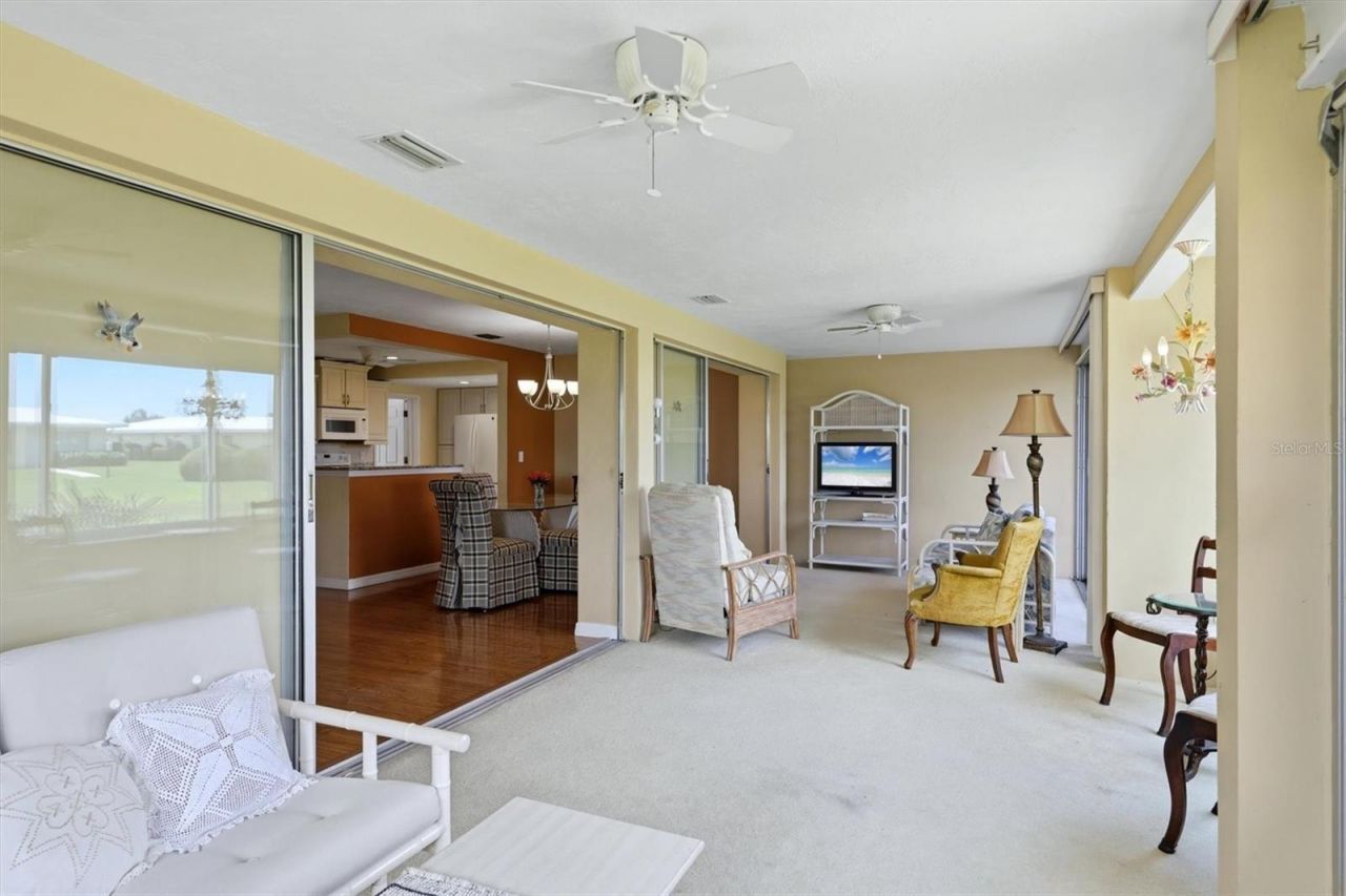 3262 Brockton Lane, Unit 608, Sarasota, FL 34239 Photo