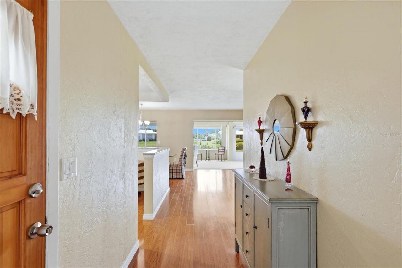 3262 Brockton Lane, Unit 608, Sarasota, FL 34239 Photo