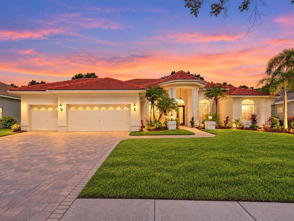 9136 HIGHLAND RIDGE WAY , TAMPA, FL 33647