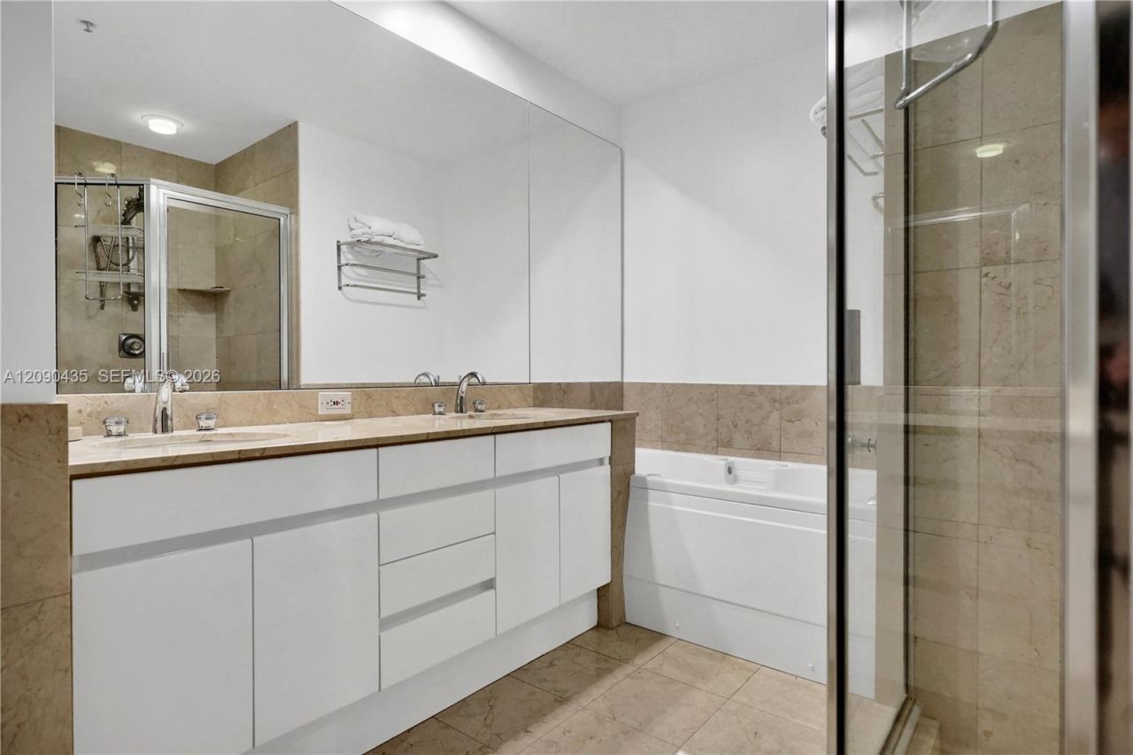 808 Brickell Key Dr , Unit 2506, Miami, FL 33131 Photo