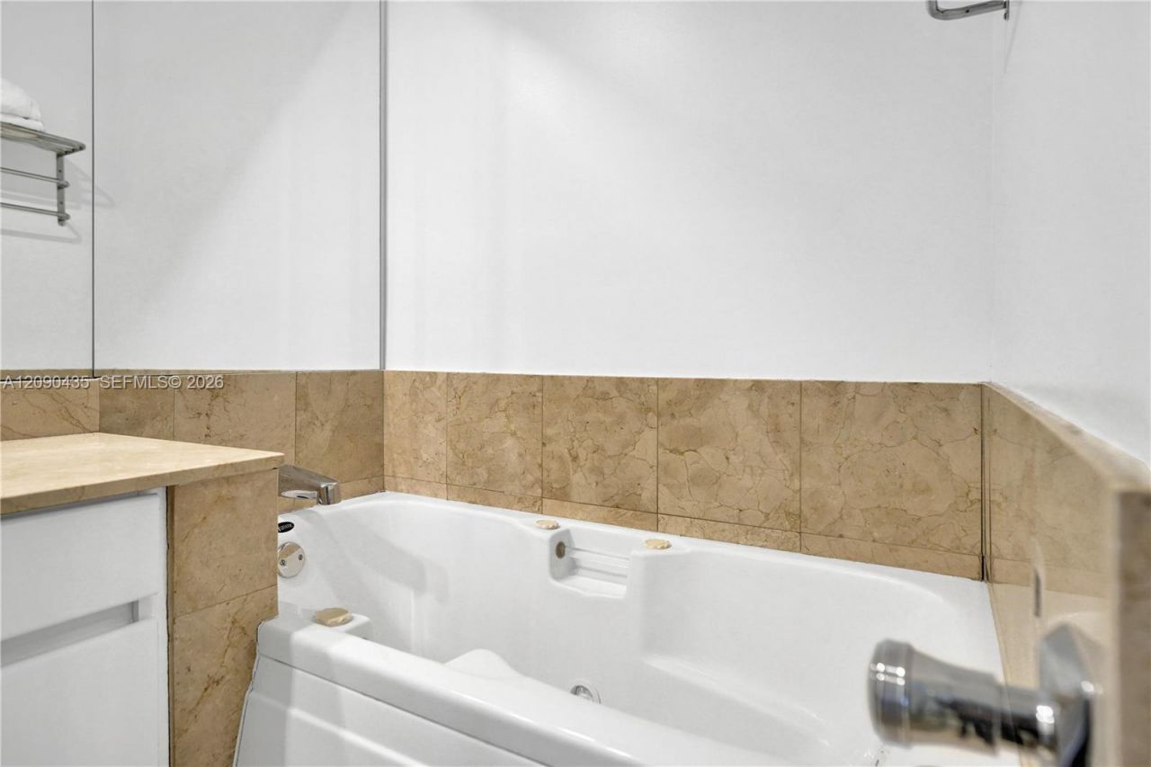808 Brickell Key Dr , Unit 2506, Miami, FL 33131 Photo