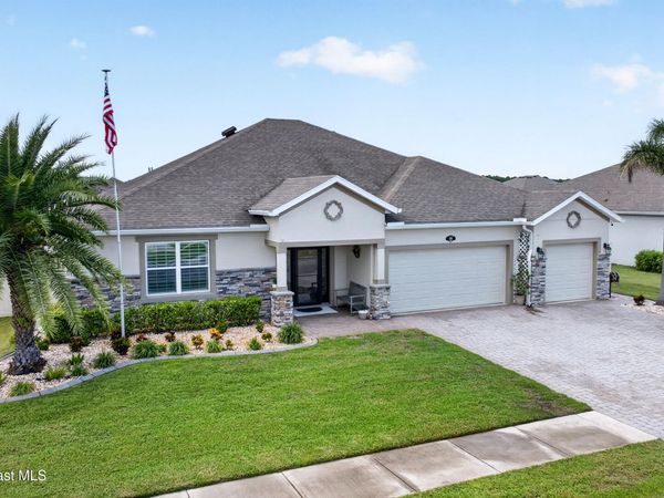 5185 Hebron Drive , Merritt Island, FL 32953