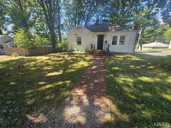 619 Millman , Ferguson, MO 63135