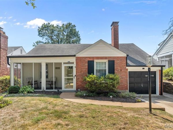 8610 Rosalie Avenue, St Louis, MO 63144