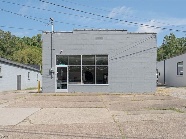 1340 Colegate Drive , Marietta, OH 45750
