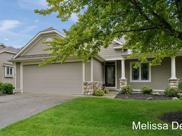 4614 Windsor Hill Drive, Unit 47, Hudsonville, MI 49426
