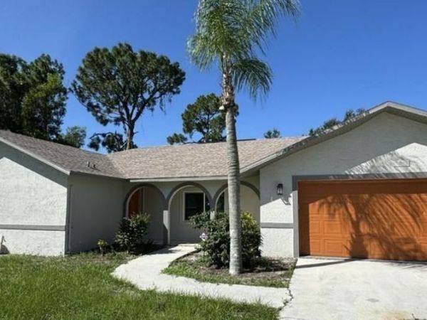 5015 Lee Blvd , LEHIGH ACRES, FL 33971