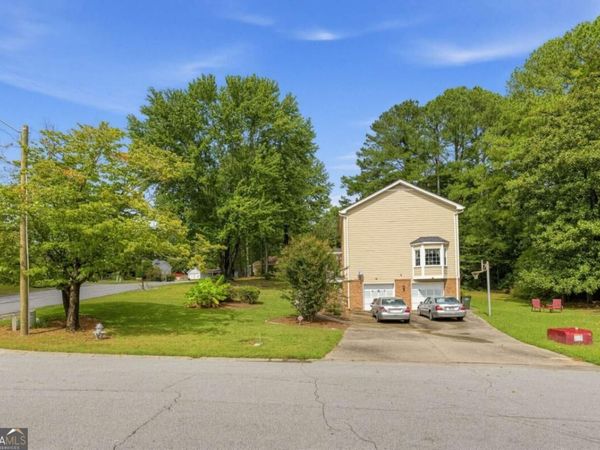 3012 Overwood Lane SW, Snellville, GA 30078