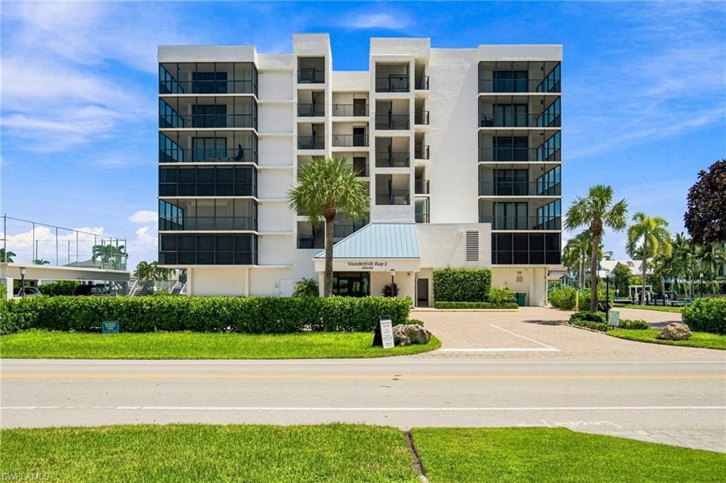 10420 Gulf Shore Dr , Unit 141, Naples, FL 34108 Photo