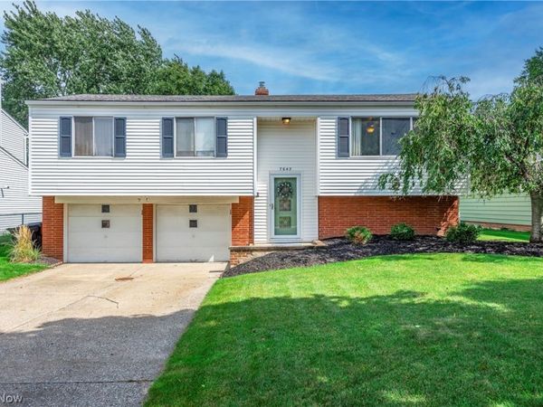 7643 Key West Drive, Parma, OH 44134