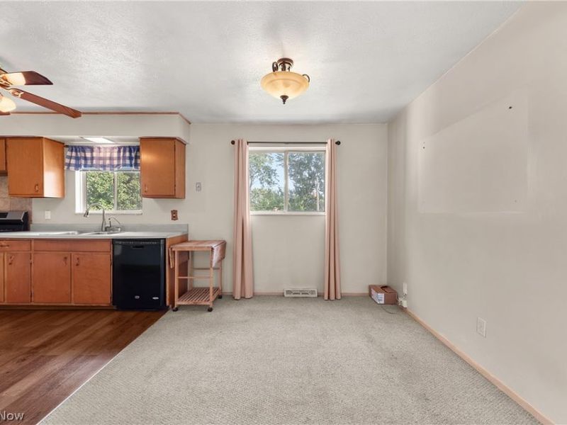 7643 Key West Drive, Parma, OH 44134 Photo 8