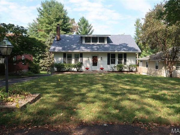 711 Fieldston Terrace, Webster Groves, MO 63119