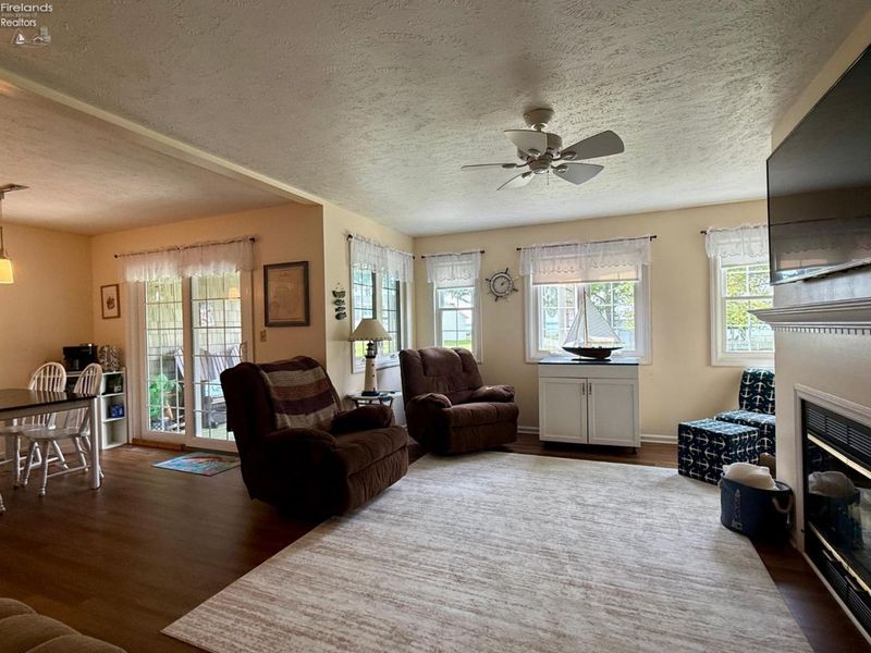 111 W Lakeshore Drive, Unit 2B, Kelleys Island, OH 43438 Photo 16