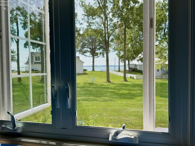 111 W Lakeshore Drive, Unit 2B, Kelleys Island, OH 43438 Photo 19
