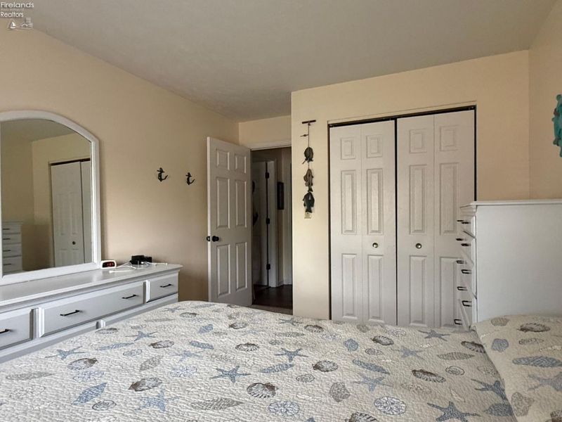 111 W Lakeshore Drive, Unit 2B, Kelleys Island, OH 43438 Photo 25