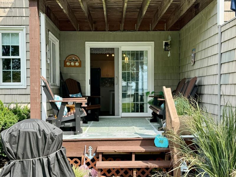 111 W Lakeshore Drive, Unit 2B, Kelleys Island, OH 43438 Photo 5