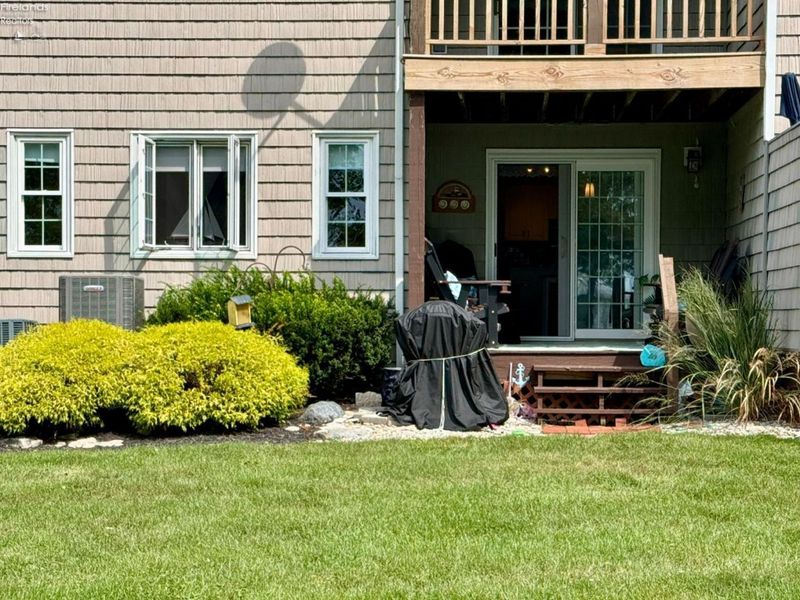 111 W Lakeshore Drive, Unit 2B, Kelleys Island, OH 43438 Photo 6