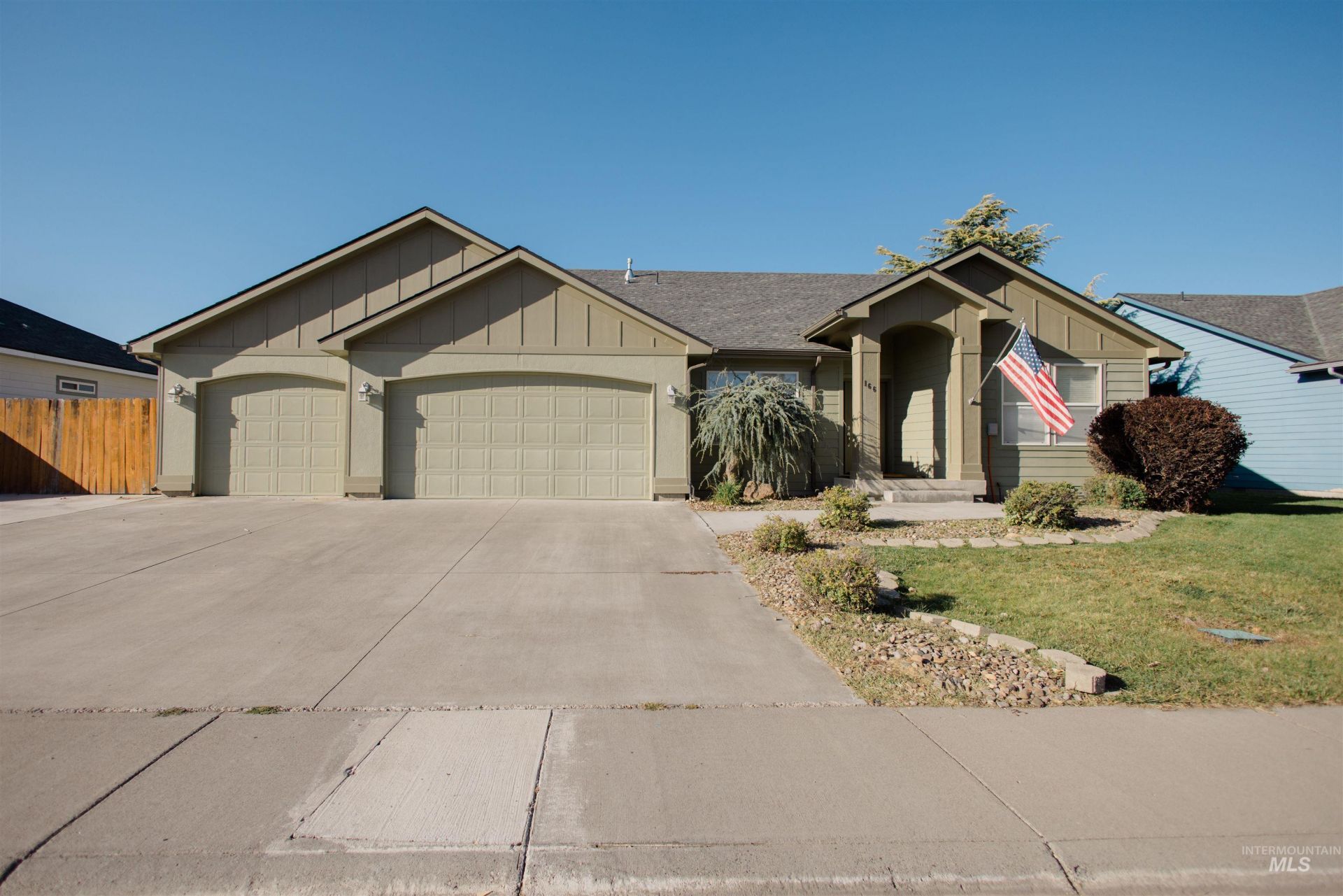 166 NE Windy Street, Mountain Home, ID 83647 Main Photo