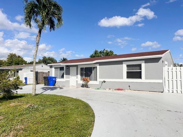 1730 SW 64th Ter , North Lauderdale, FL 33068
