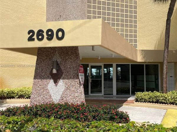 2690 SW 22nd Ave, Unit 504, Miami, FL 33133