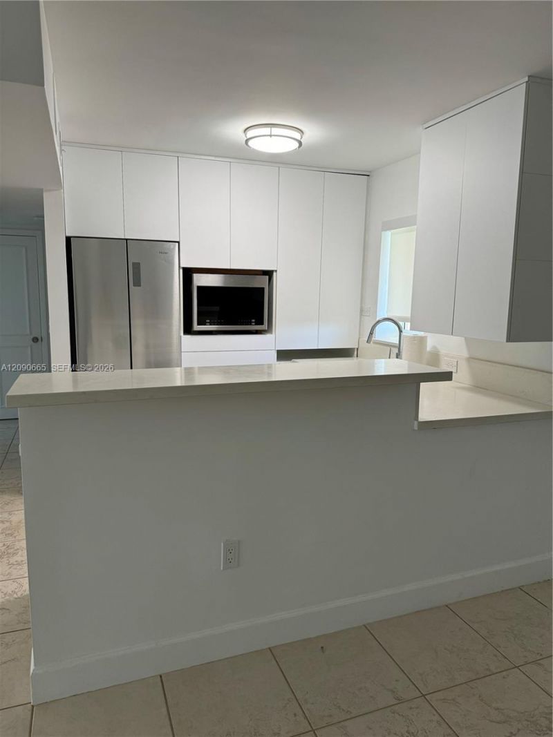 2690 SW 22nd Ave, Unit 504, Miami, FL 33133 Photo