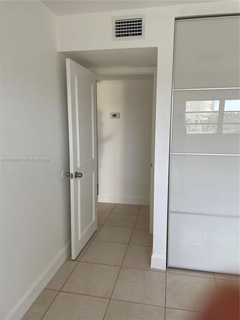 2690 SW 22nd Ave, Unit 504, Miami, FL 33133 Photo