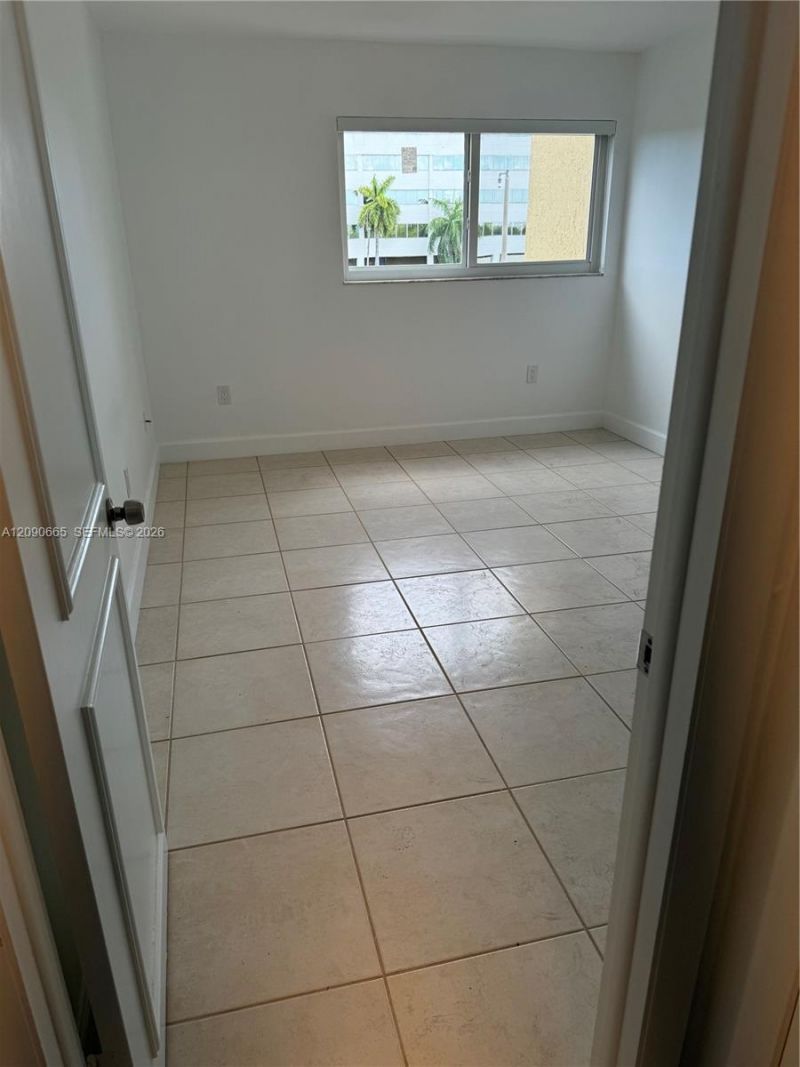 2690 SW 22nd Ave, Unit 504, Miami, FL 33133 Photo