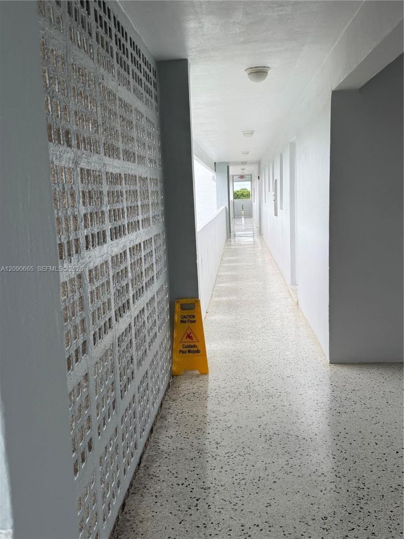 2690 SW 22nd Ave, Unit 504, Miami, FL 33133 Photo