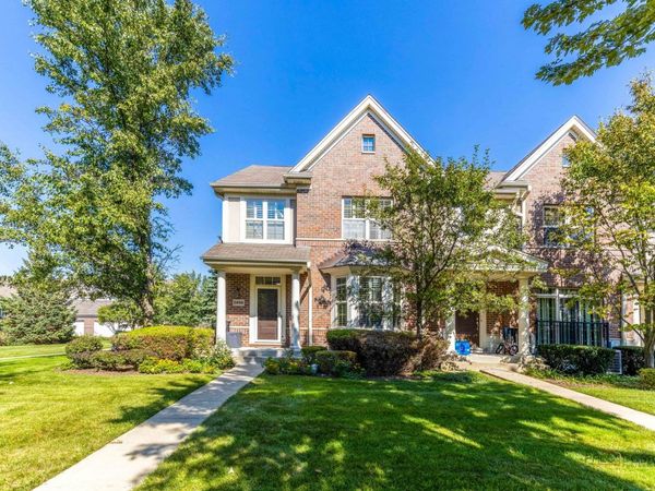 2498 Waterbury Lane , Buffalo Grove, IL 60089