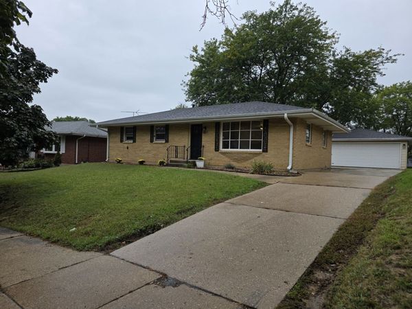 2905 Concordia Drive , Rockford, IL 61109