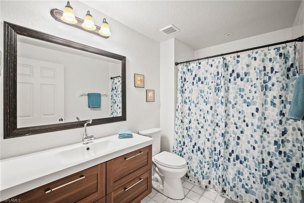 4665 Saint Croix Ln , Unit 1525, Naples, FL 34109 Photo