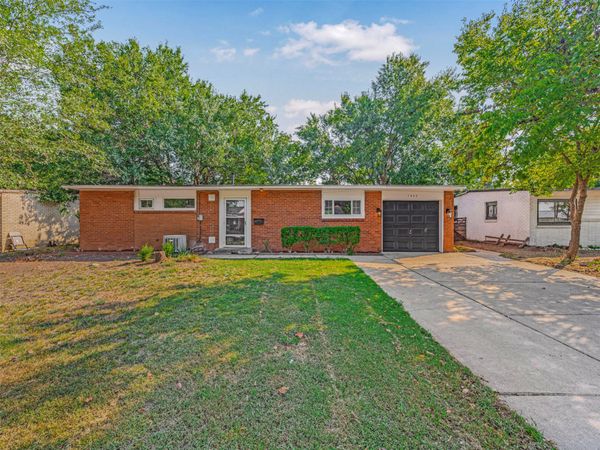 7842 E Latimer Place North, Tulsa, OK 74115