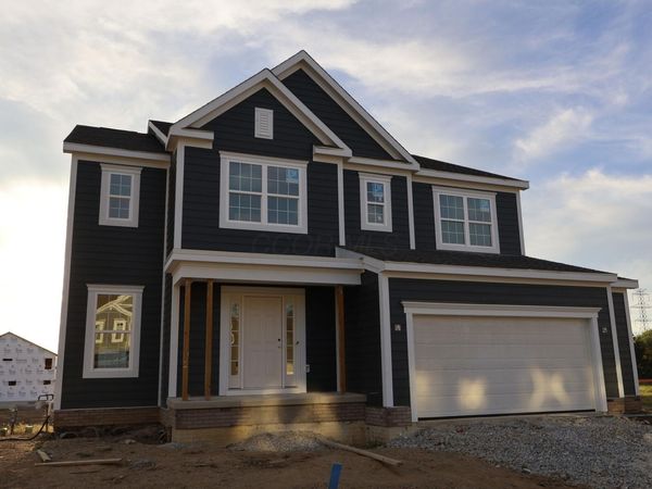 568 Fadley Loop E, Delaware, OH 43015