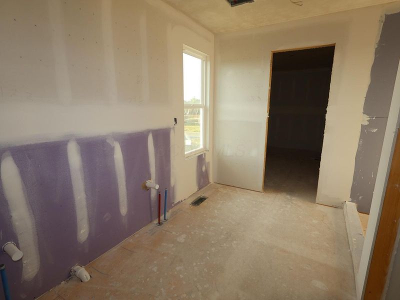 568 Fadley Loop E, Delaware, OH 43015 Photo 17