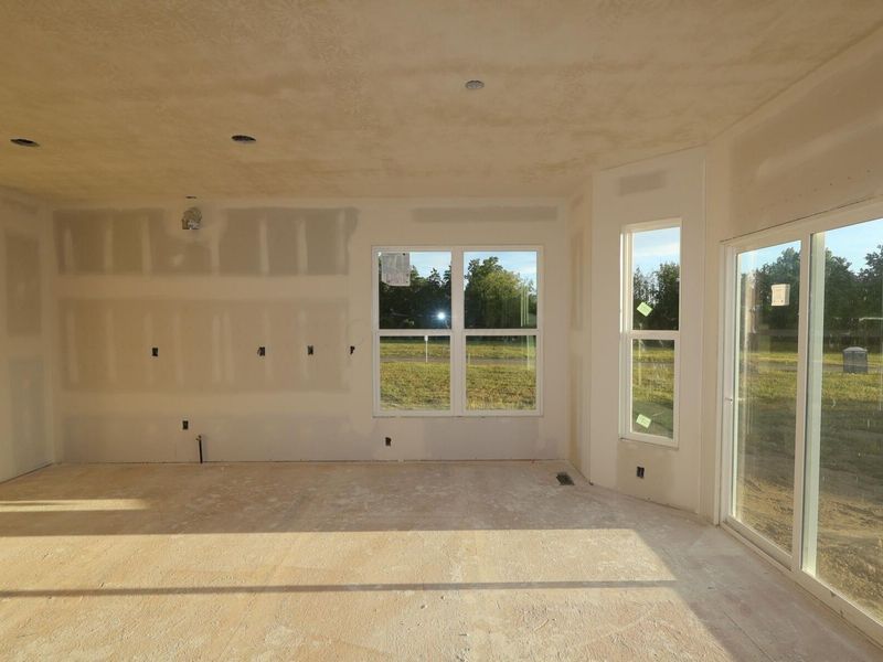 568 Fadley Loop E, Delaware, OH 43015 Photo 7