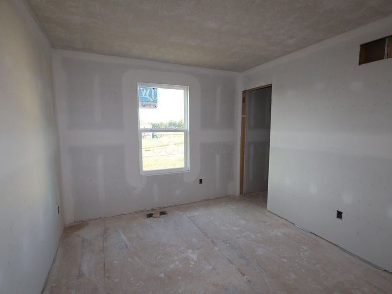568 Fadley Loop E, Delaware, OH 43015 Photo 9