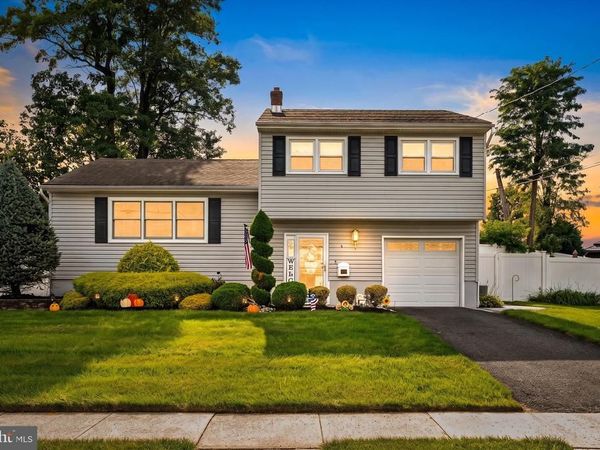5 RIDGEVIEW ROAD, JAMESBURG, NJ 08831