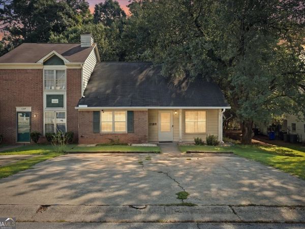 1709 Winchester Way SE, Conyers, GA 30013