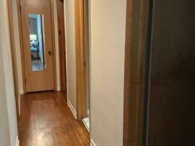 952 E Parkhaven Drive, Seven Hills, OH 44131 Photo 2