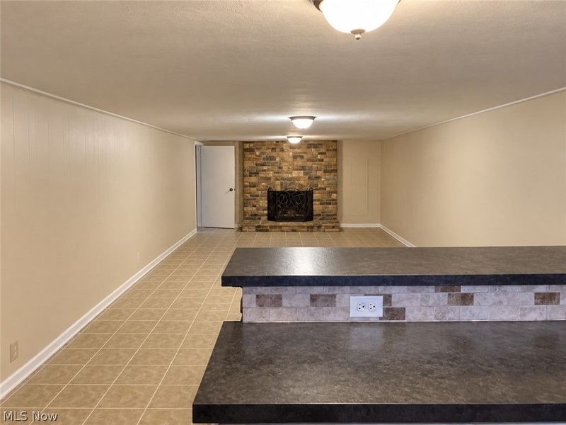 952 E Parkhaven Drive, Seven Hills, OH 44131 Photo 3
