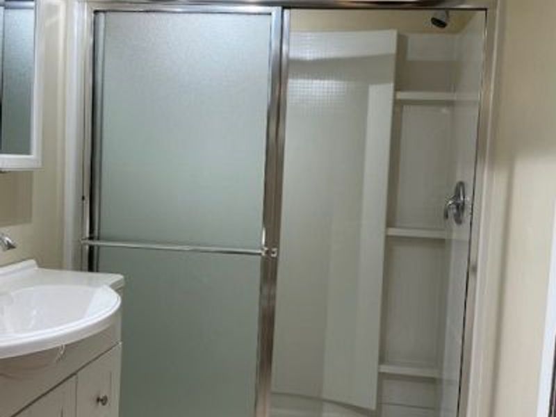 952 E Parkhaven Drive, Seven Hills, OH 44131 Photo 9
