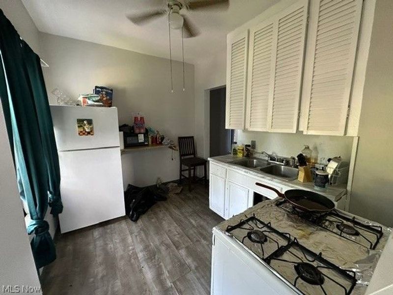 7918 Force Avenue, Cleveland, OH 44105 Photo 3