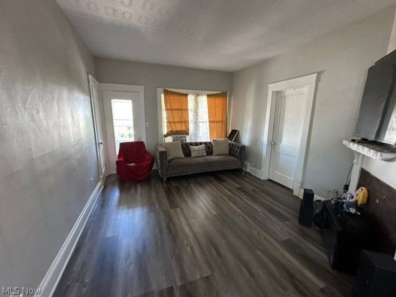 7918 Force Avenue, Cleveland, OH 44105 Photo 9