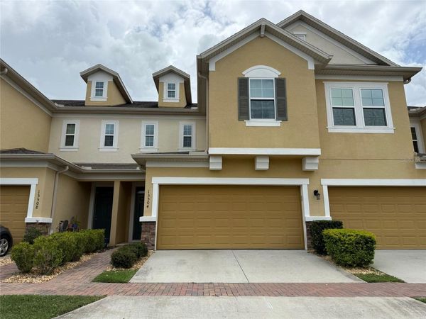13504 FOUNTAINBLEAU DRIVE , CLERMONT, FL 34711