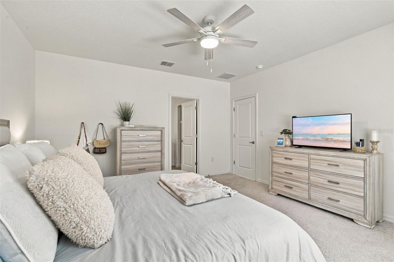 1656 Andover Ridge Drive , Deland, FL 32720 Photo