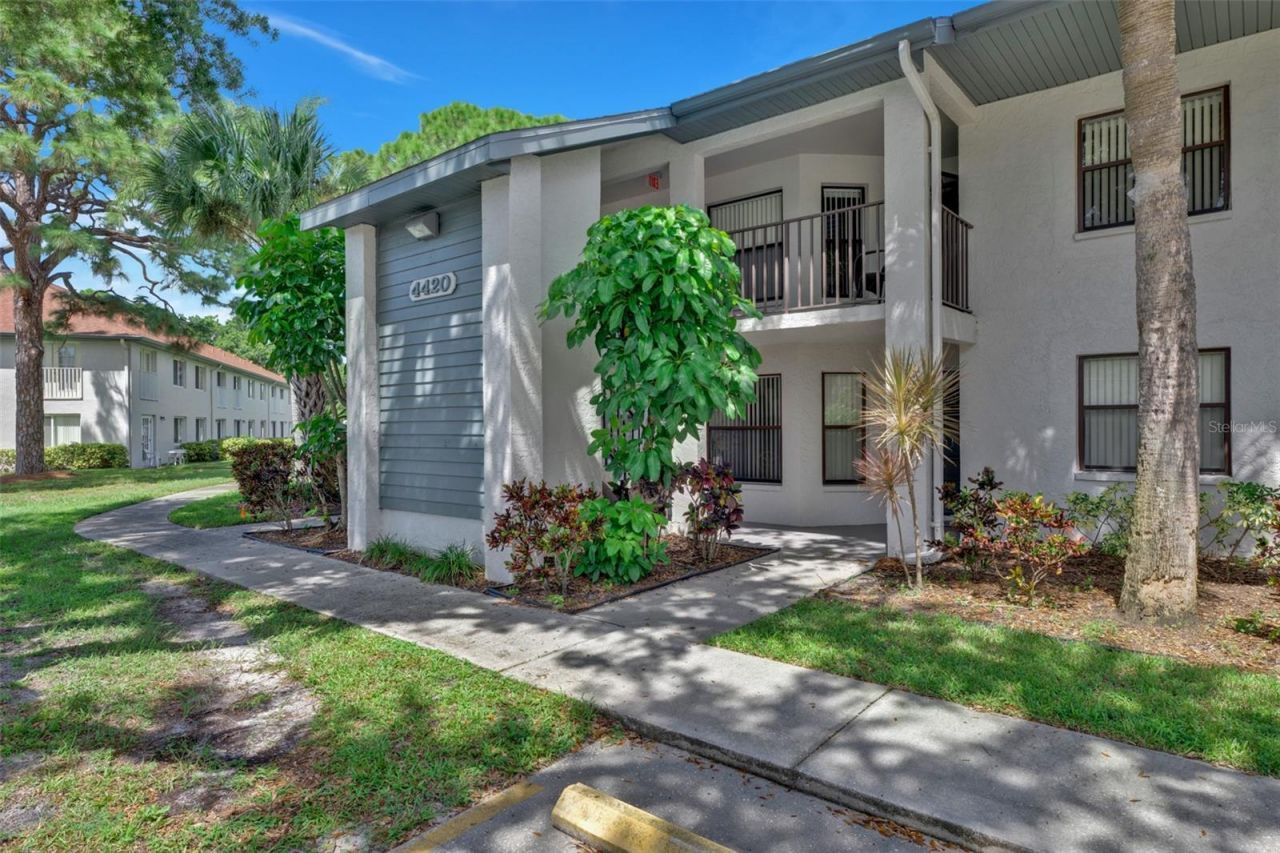 4420 46th Avenue W, Unit 202, Bradenton, FL 34210 Photo