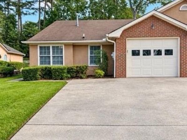 7109 Woodridge Lane, Union City, GA 30291