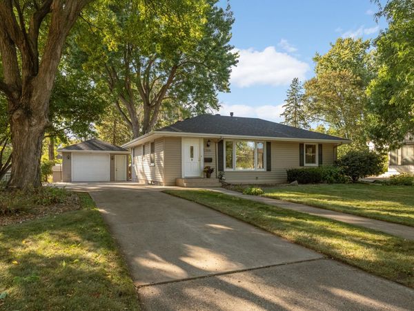 7214 Clinton Avenue, Richfield, MN 55423