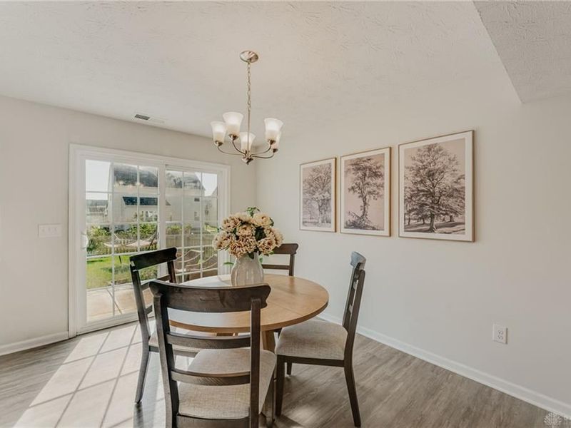 6207 Willow Oak Drive, Tipp City, OH 45371 Photo 12